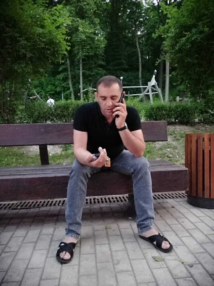  30318625  , 33 ,    