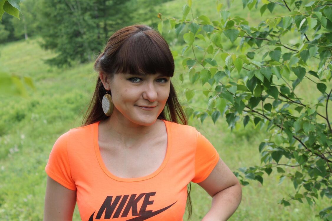  42476035  Anna, 33 ,    --