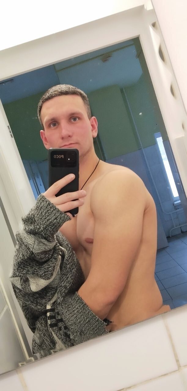  ,   Allex, 28 ,   ,   