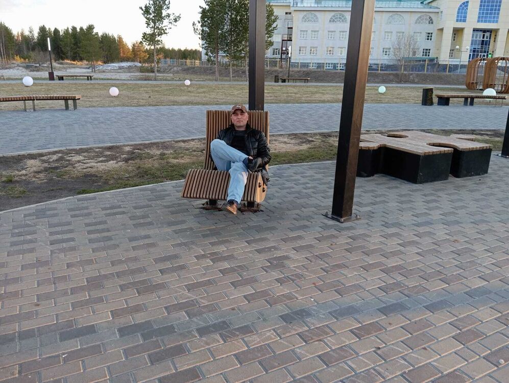  44107835  , 32 ,    