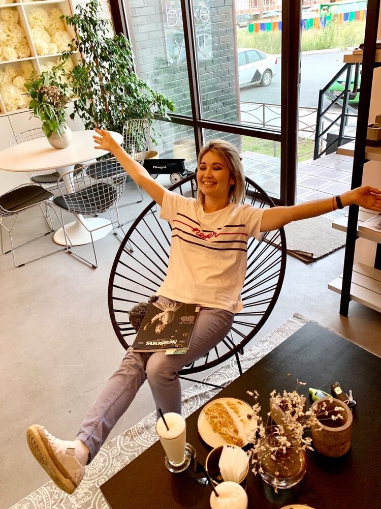 ���� 27729725 ������� �����, 44 ����, ���� ���������� � �����������