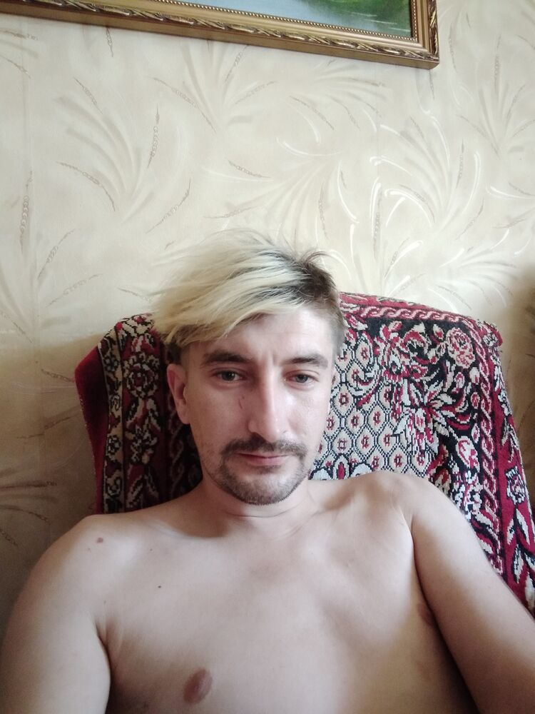  37246095  , 33 ,    