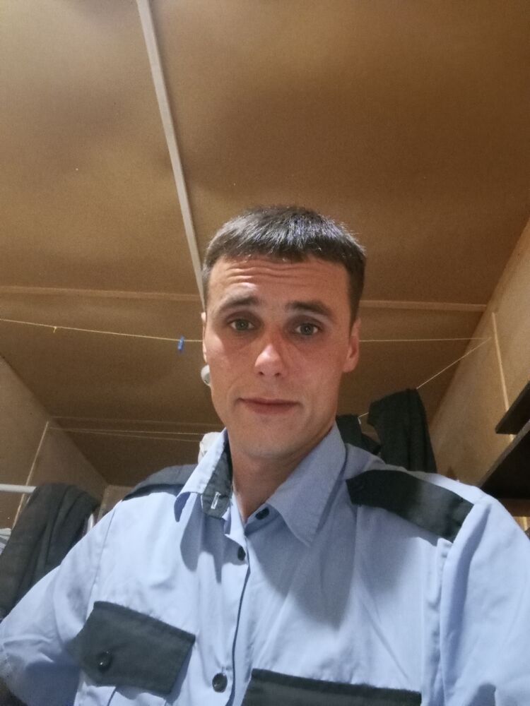  43854045  , 31 ,    --