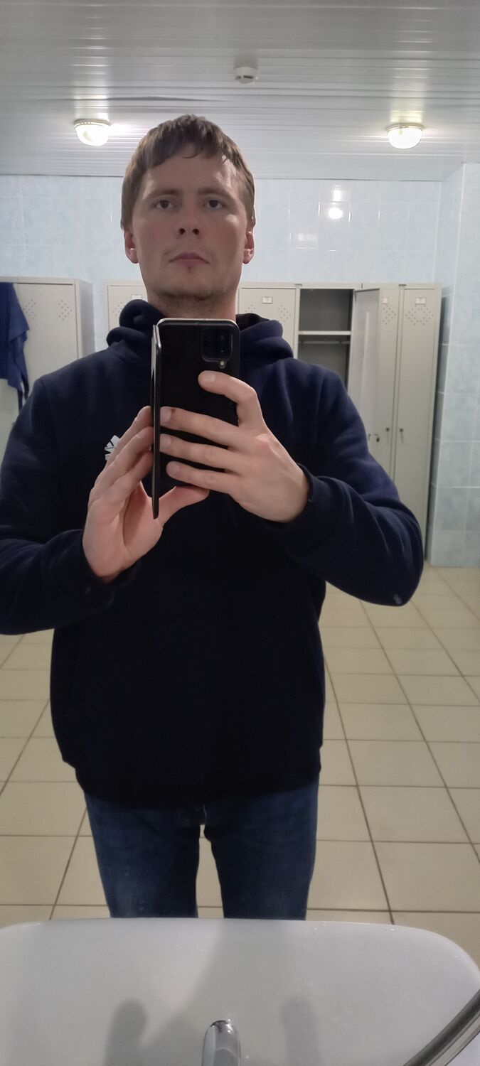  38986255  Vladislav, 36 ,    