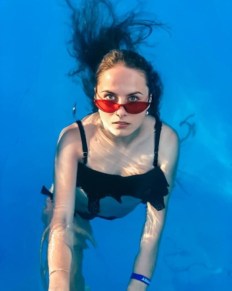  ,   , 29 ,   ,   