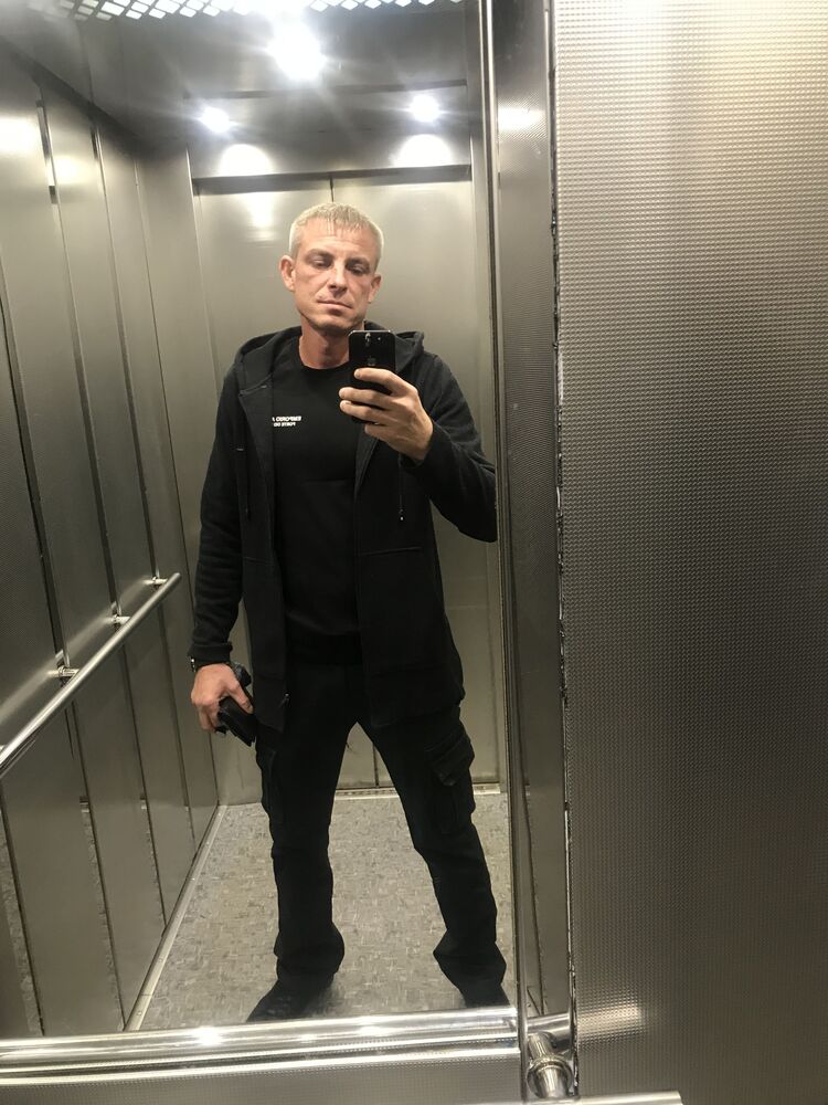  -,   , 44 ,   ,   