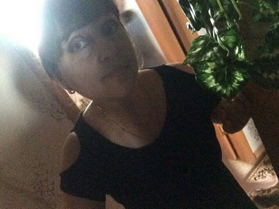  18130345  Helena, 58 ,    