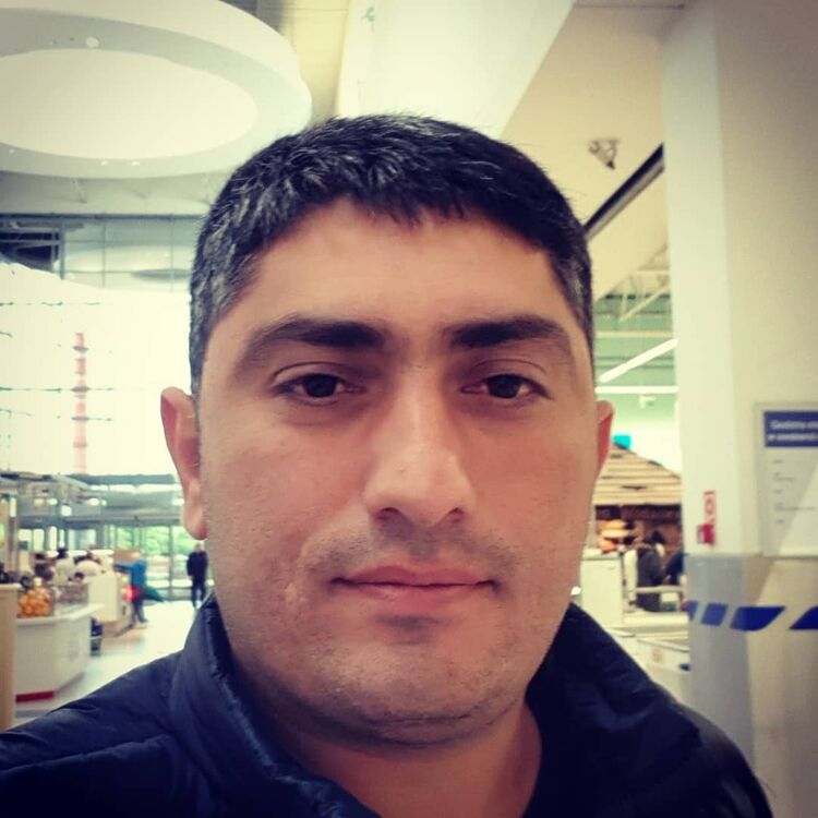  23112735  Omar, 42 ,    Warszawa