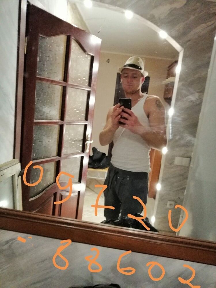  23940035  Andrey, 33 ,    