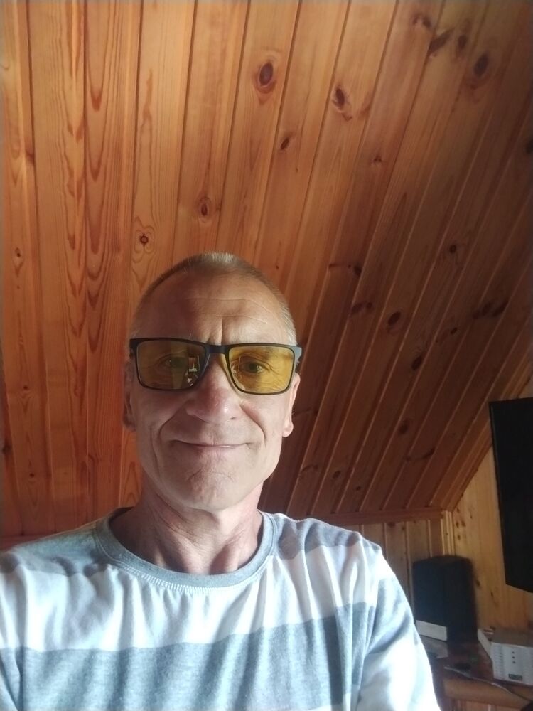  53238945  , 58 ,    -