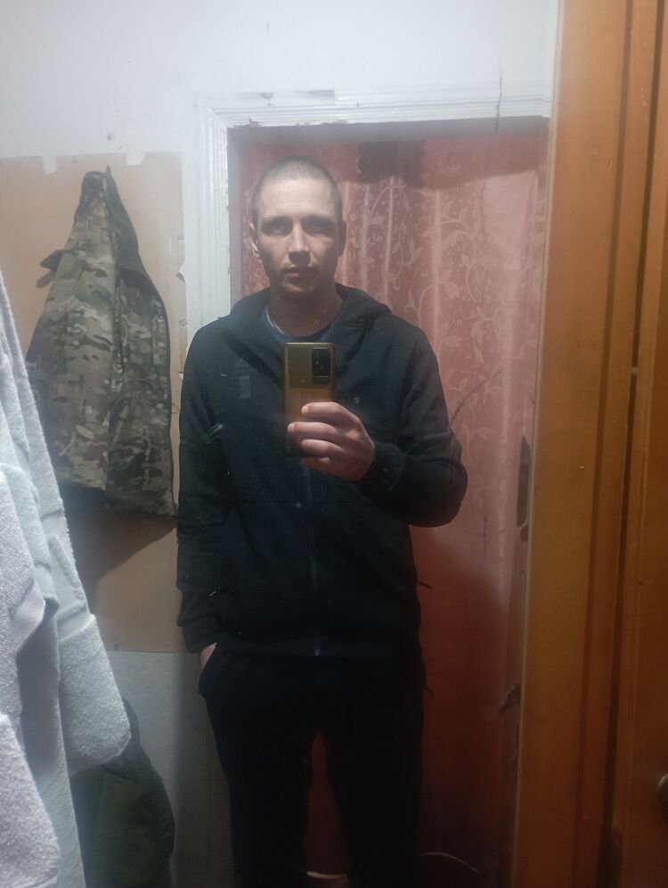  42807585  , 32 ,    
