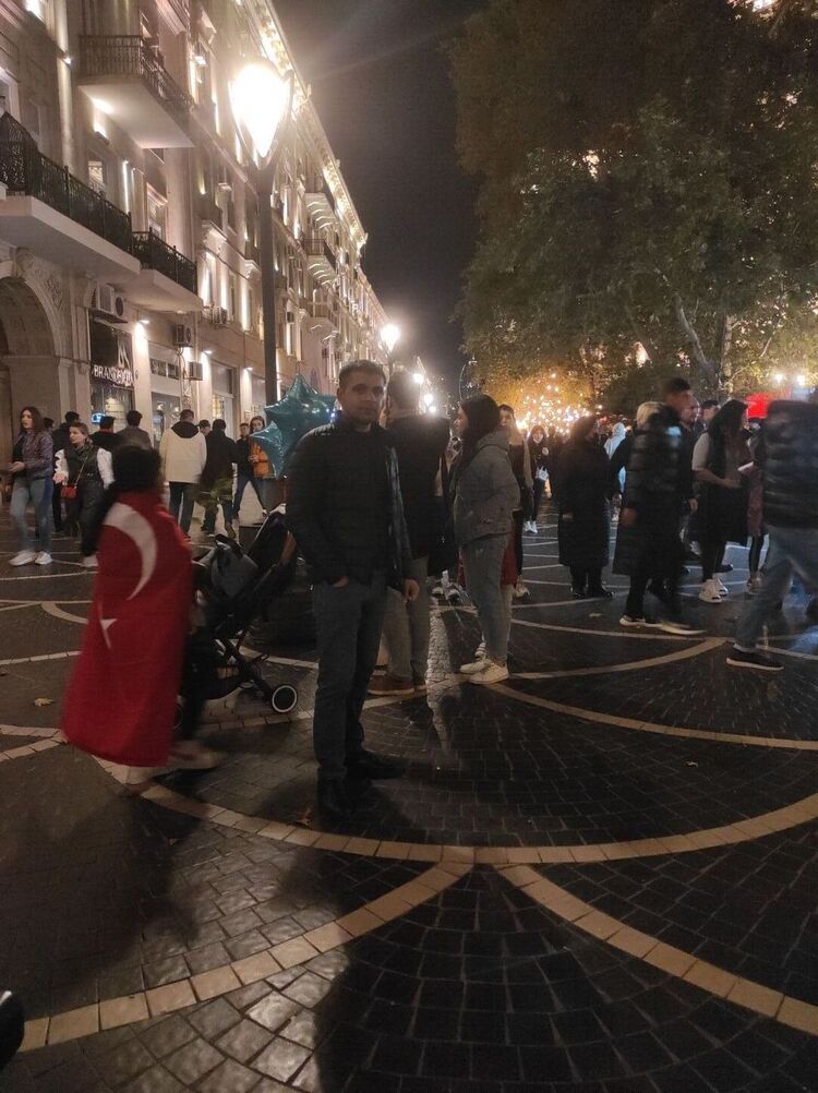 ���� 34130835 ������� ElviN ������, 37 ���, ���� ���������� � ������������