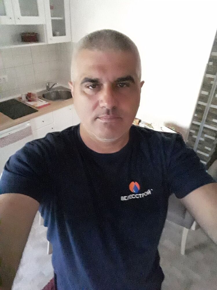   ,   Laza, 51 ,   ,   , c 