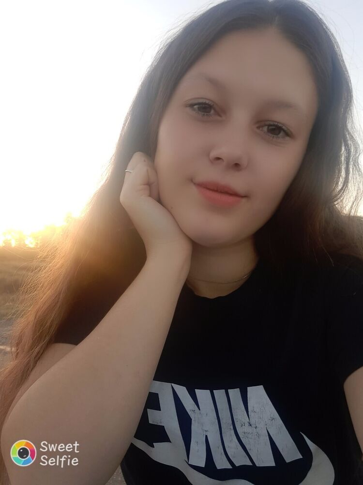  29781445  Irina, 22 ,    