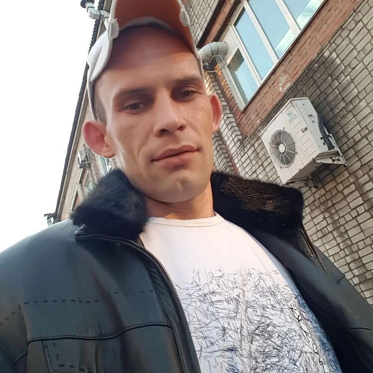  46084135  , 38 ,    --