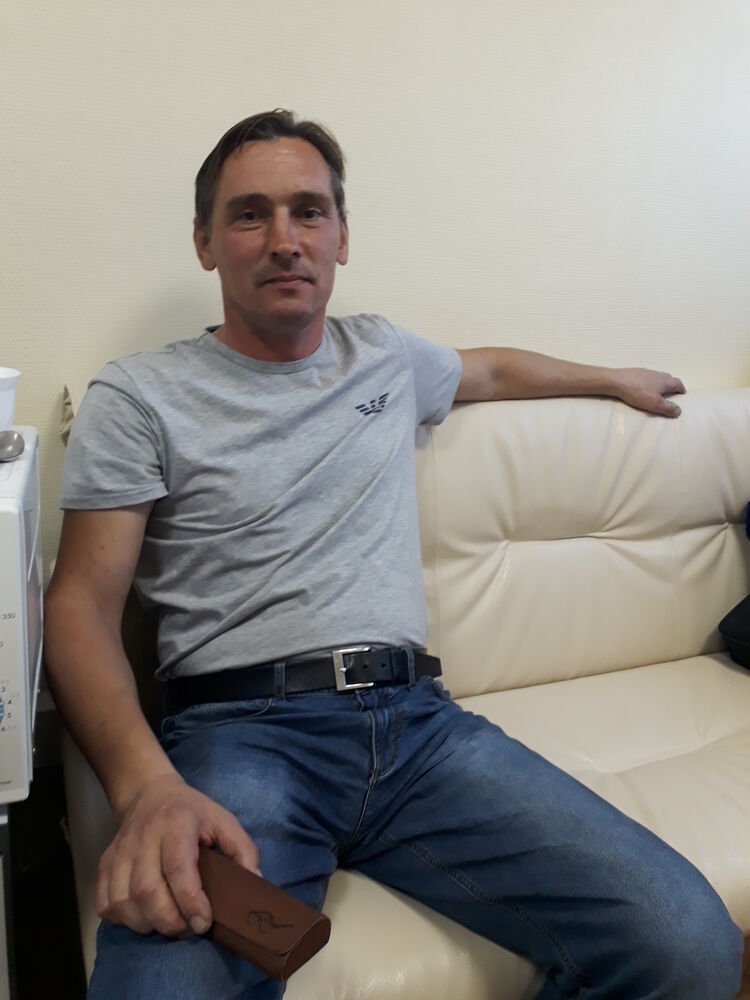  35719025  Alexandr, 50 ,    