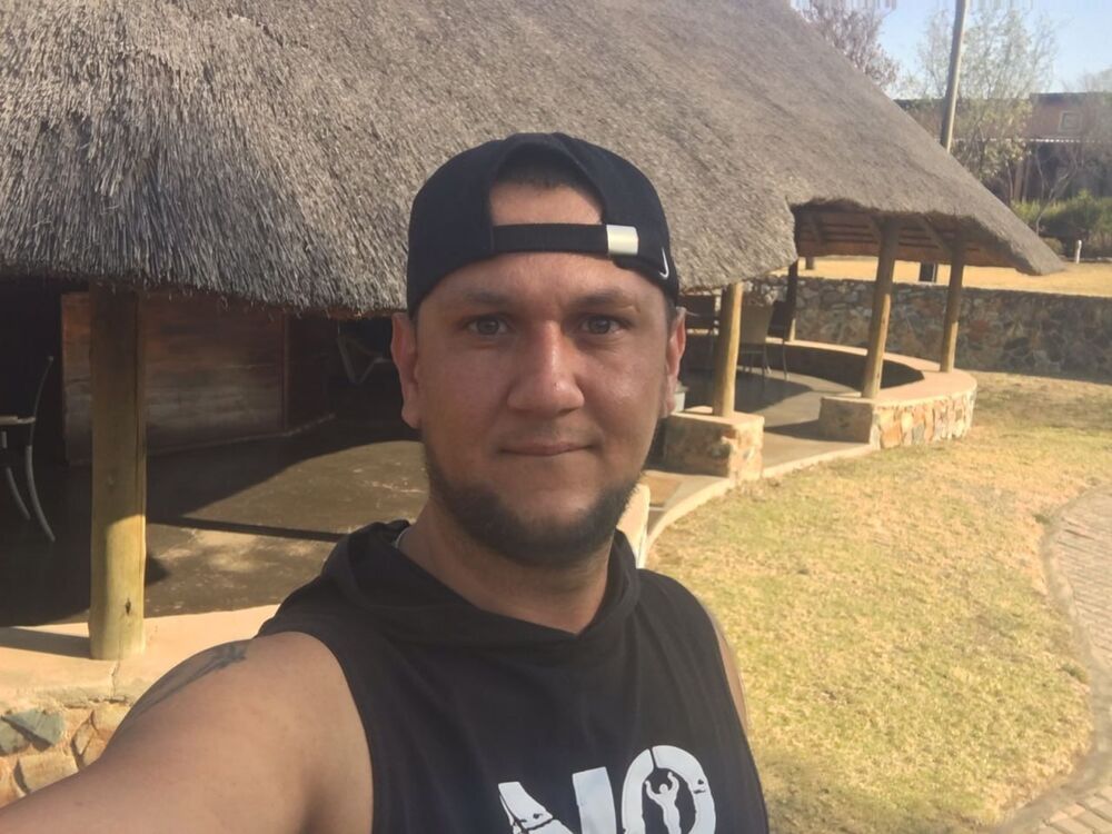  ,   AndrewD, 38 ,   ,   