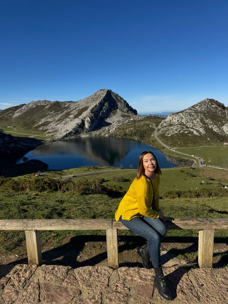  Benidorm,   Inna, 51 ,   ,   