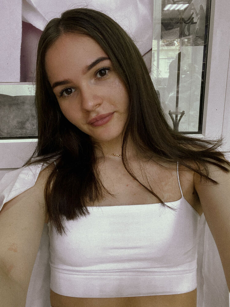  39057435  , 24 ,    