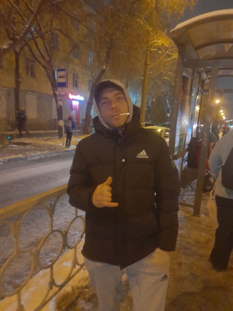  38971995  , 31 ,    