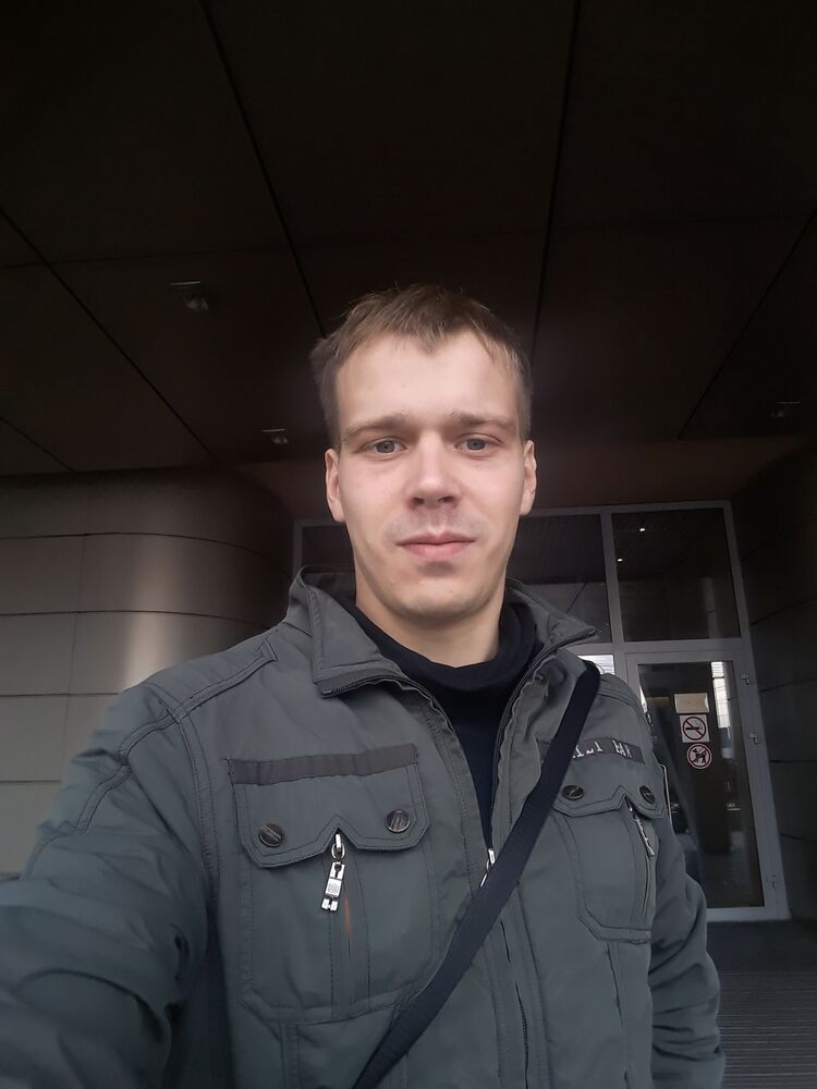 ,   Dmitry, 32 ,   ,   
