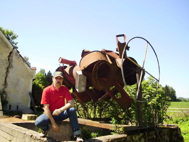  12975095  Dmitry, 52 ,    