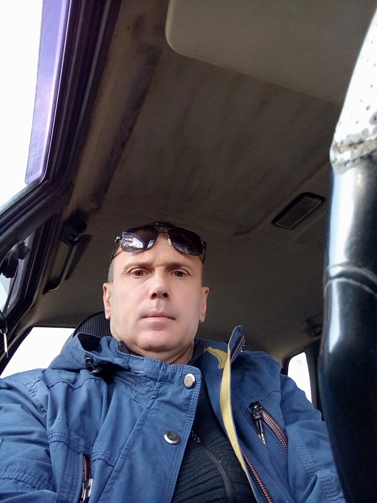  25173165  , 49 ,     
