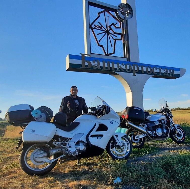  31118555  Evgen, 49 ,    