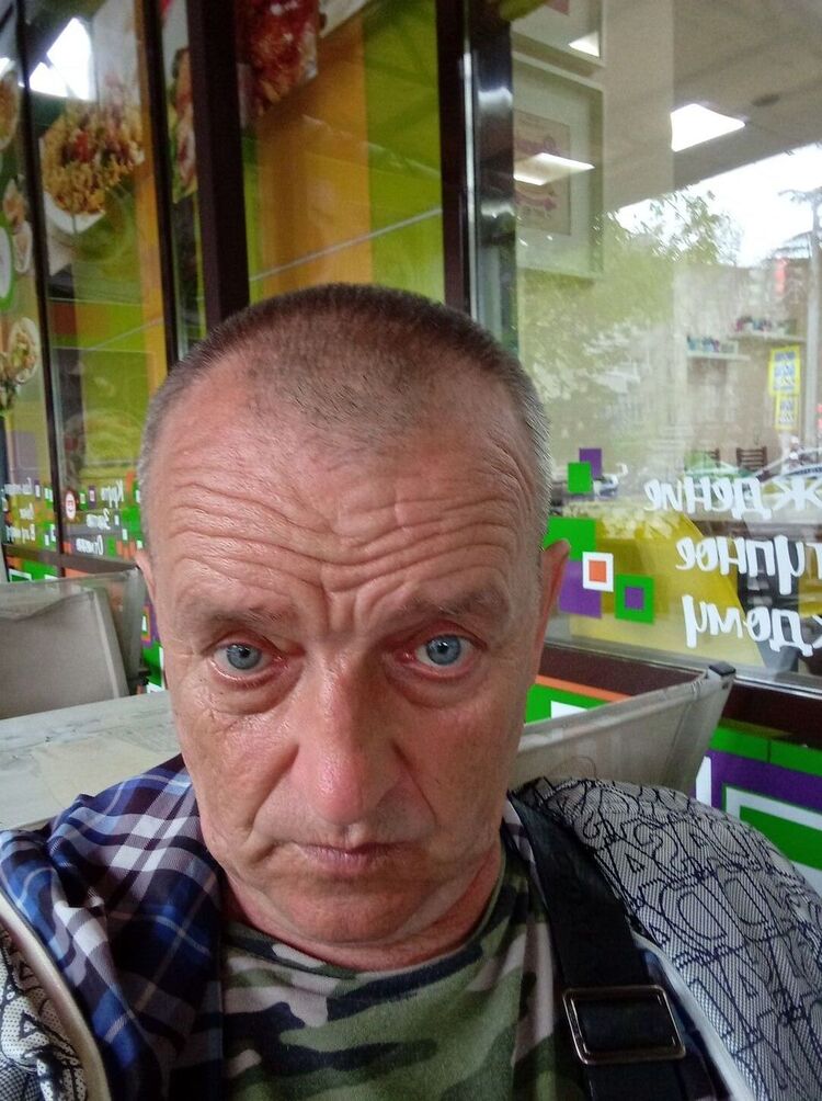  38748475  , 62 ,    