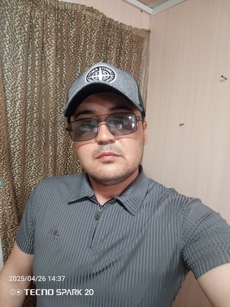  51276955  Elnur, 33 ,    
