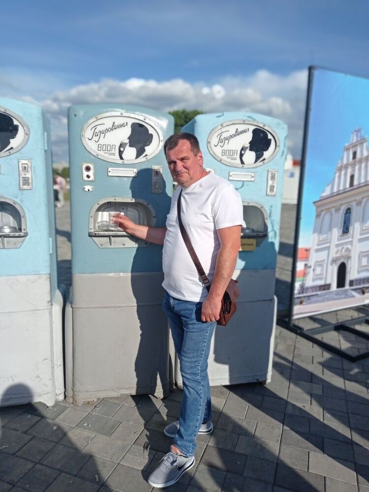  ,   , 52 ,   ,   