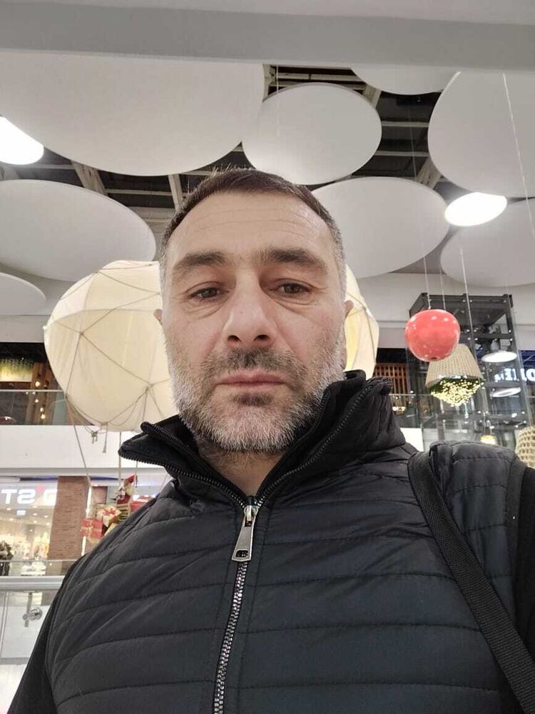  35604285  , 46 ,    