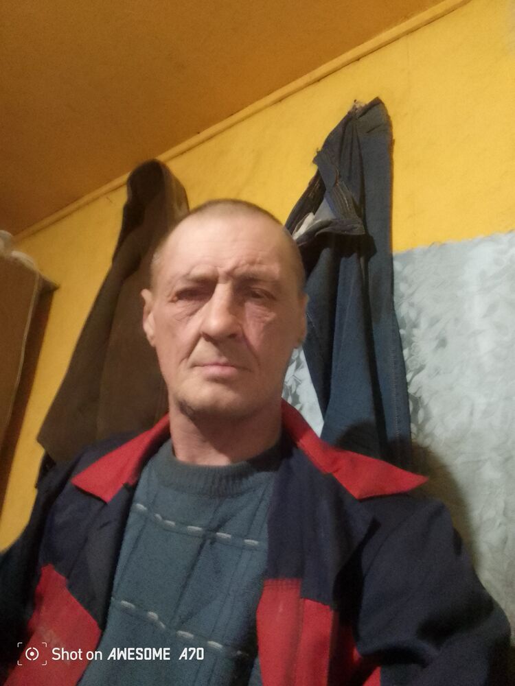  42179525  Sanj, 50 ,    