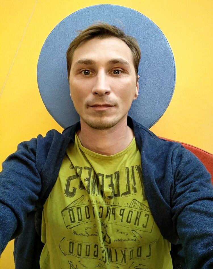  48221325  , 42 ,    
