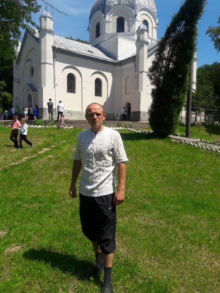  ,   Oleg, 40 ,   