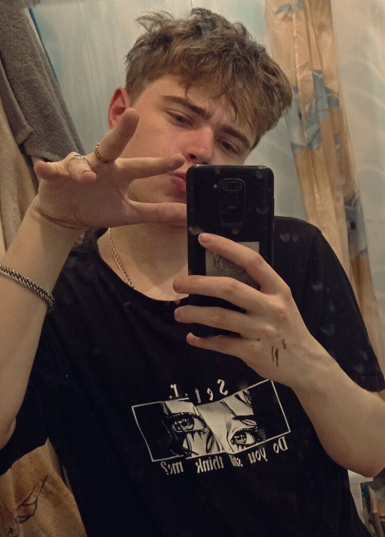  45477395  , 20 ,    