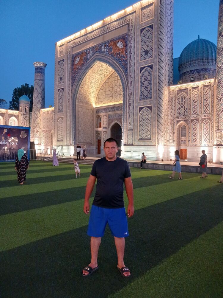  43460845  Muzaffar, 31 ,    