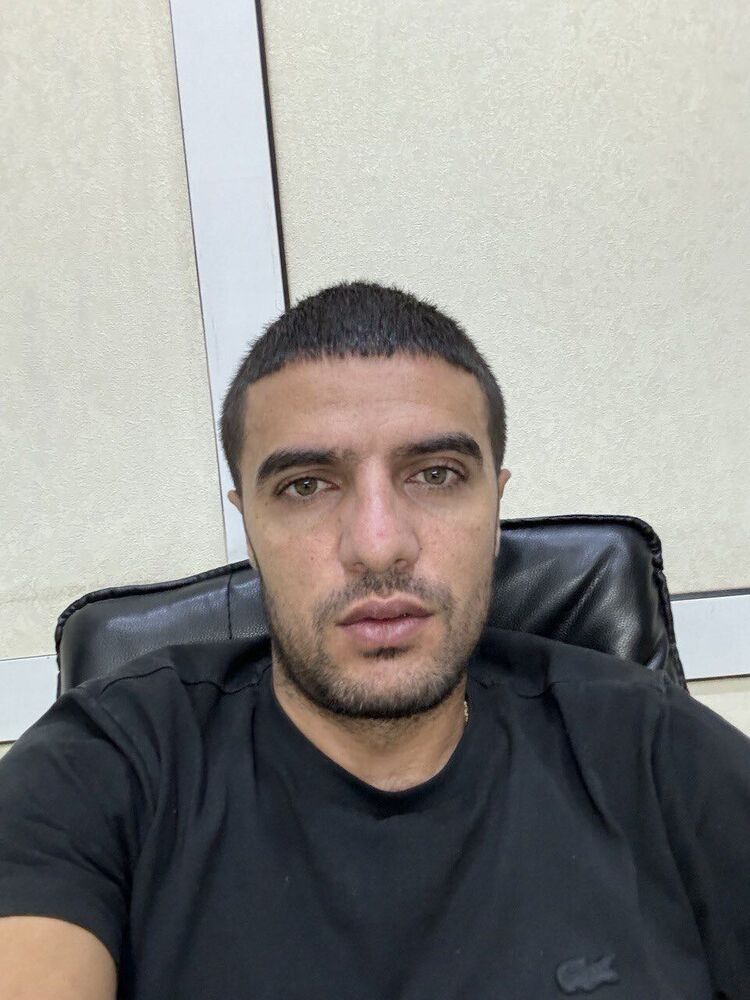  49897575  , 32 ,    