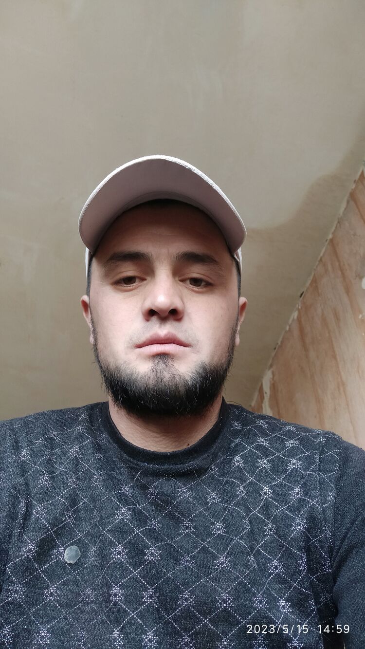  -,   Diyor, 32 ,   ,   