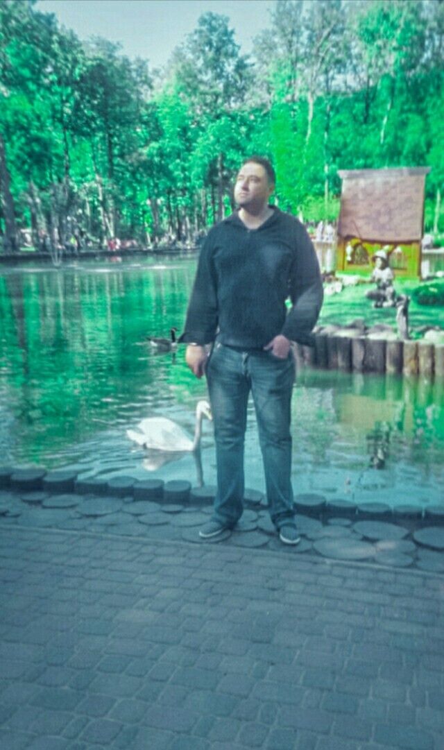  32814705  Samuel, 44 ,    Praha