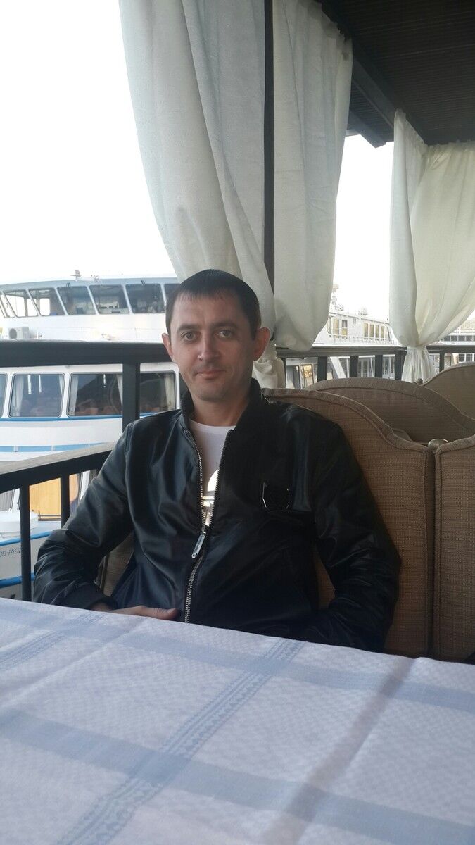 ���� 8831735 ������� ������, 46 ���, ���� ���������� � �������-��-����