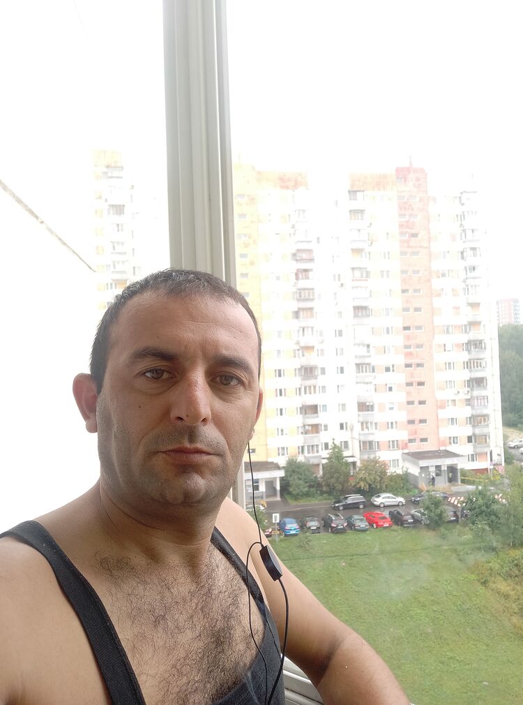  24299985  Aksin, 44 ,    