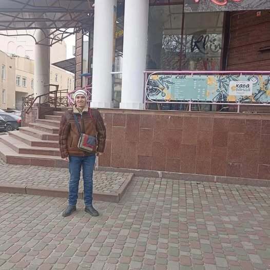 ,   Artem, 31 ,   ,   , c , 