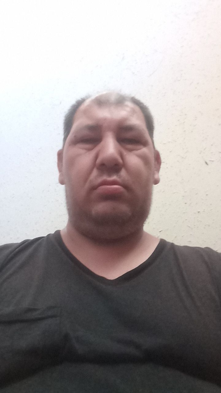  53175175  Hakim, 41 ,    
