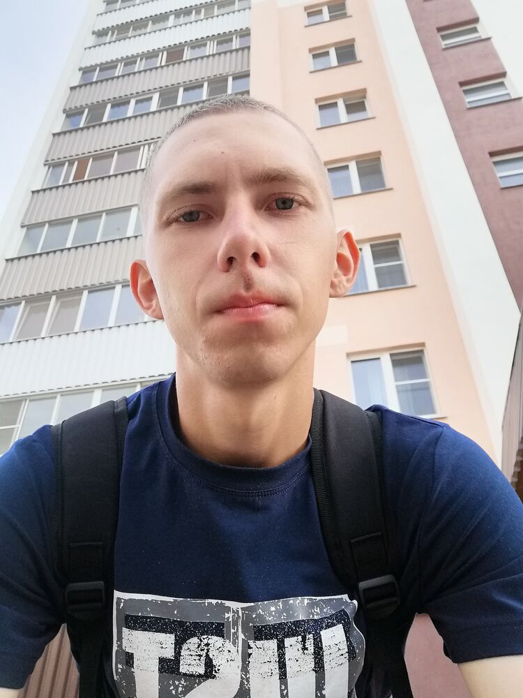  48796935  , 26 ,    