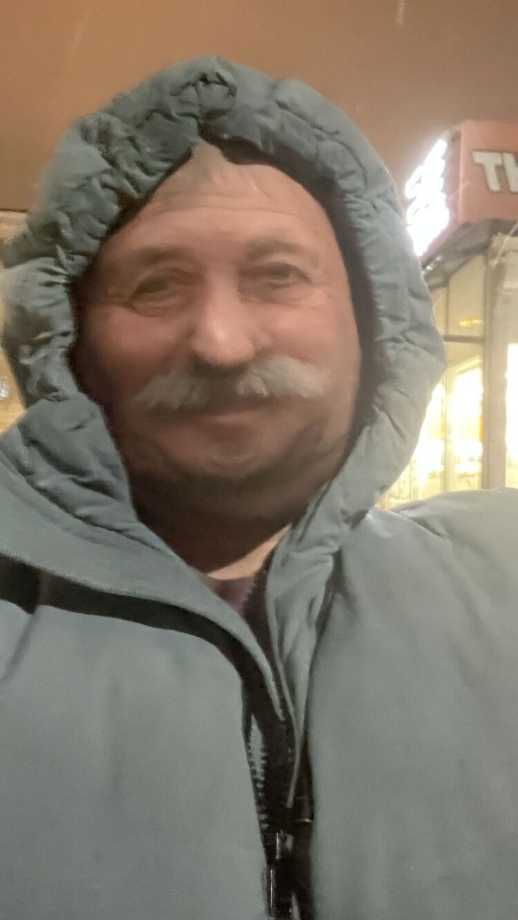  49488235  , 34 ,    