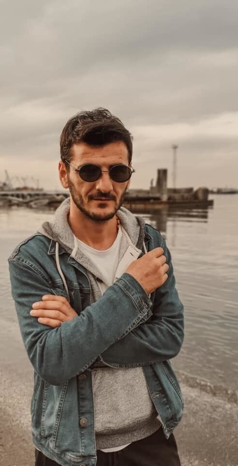  ,   Sandro, 31 ,   ,   , c 