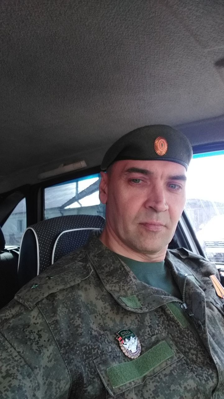  46066985  Evgeny, 53 ,    