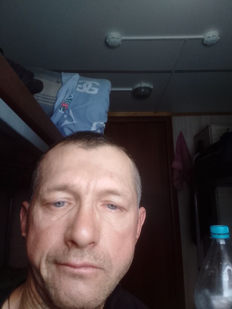  47410605  , 45 ,    
