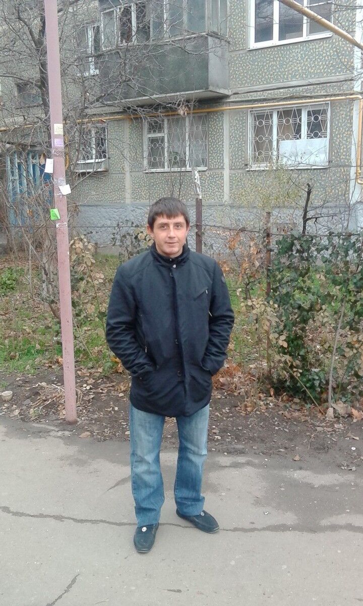  8958425  , 40 ,    